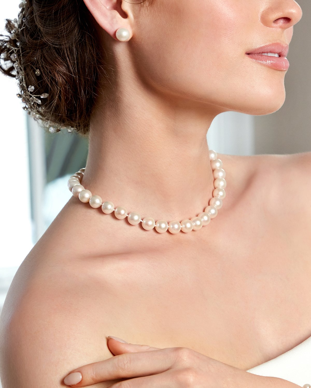 White Freshwater Pearl Necklace with AAA Quality Pearls 1