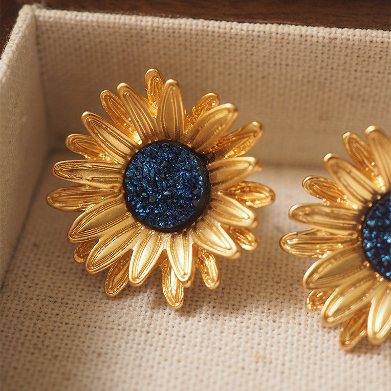 vintage Sunflower Ear Clip Earrings without Pierced Middle Ancient Retro Distressed Gold-Plated Flowers Designer Van Gogh