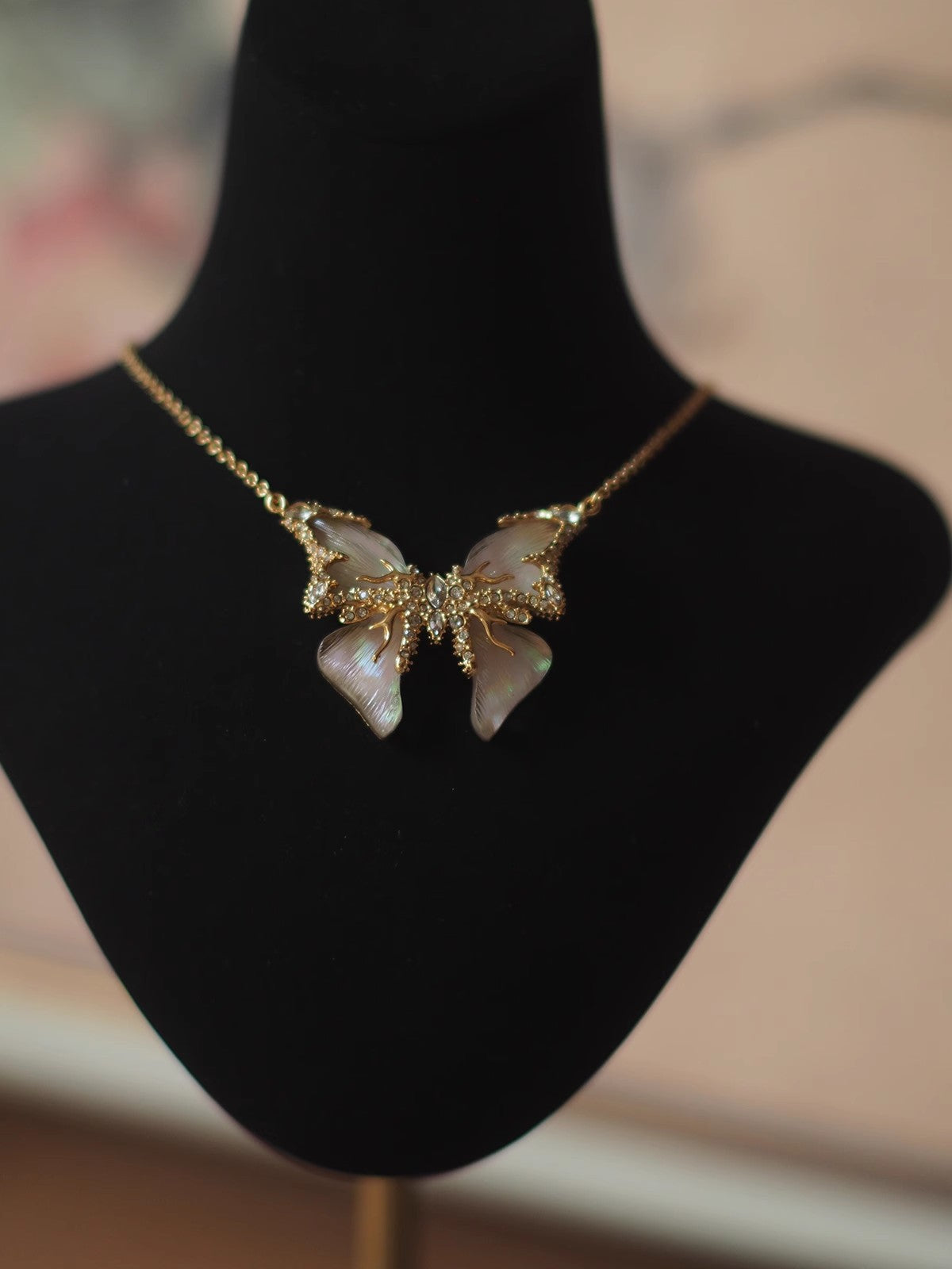 Western Antique Design Niche Designer Vintage Butterfly Necklace Full Diamond Qingdao Zhonggu Heavy Industry vintage