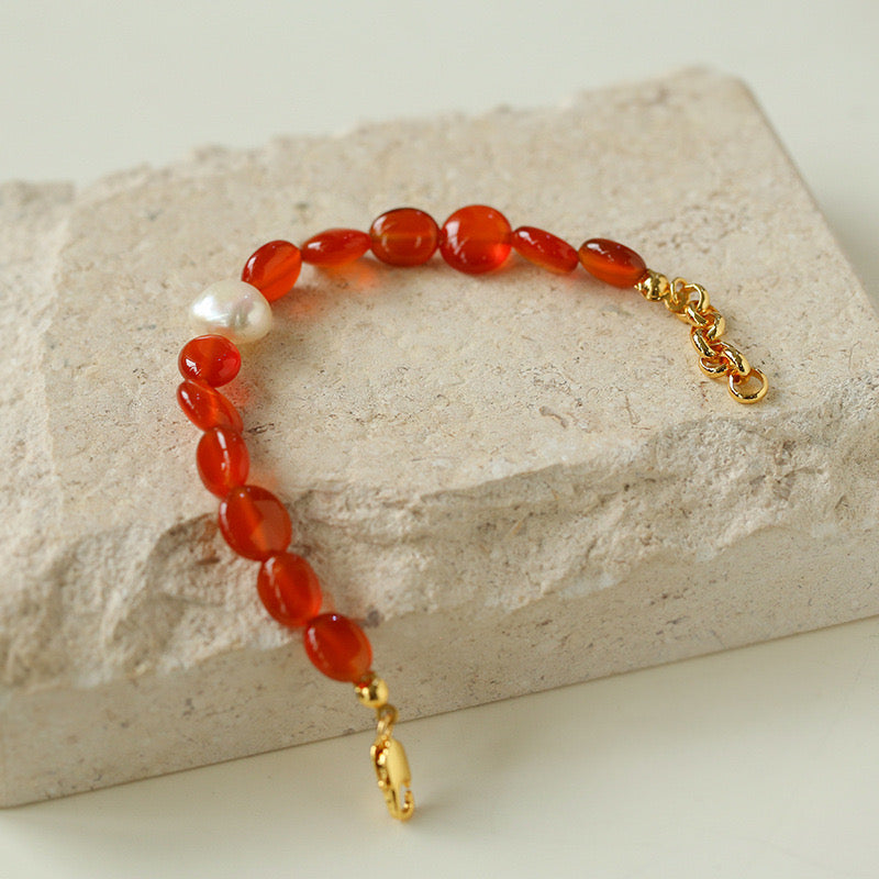 Baroque Necklace and Bracelet in Red Onyx