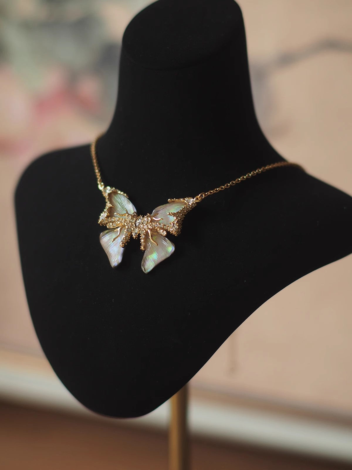 Western Antique Design Niche Designer Vintage Butterfly Necklace Full Diamond Qingdao Zhonggu Heavy Industry vintage