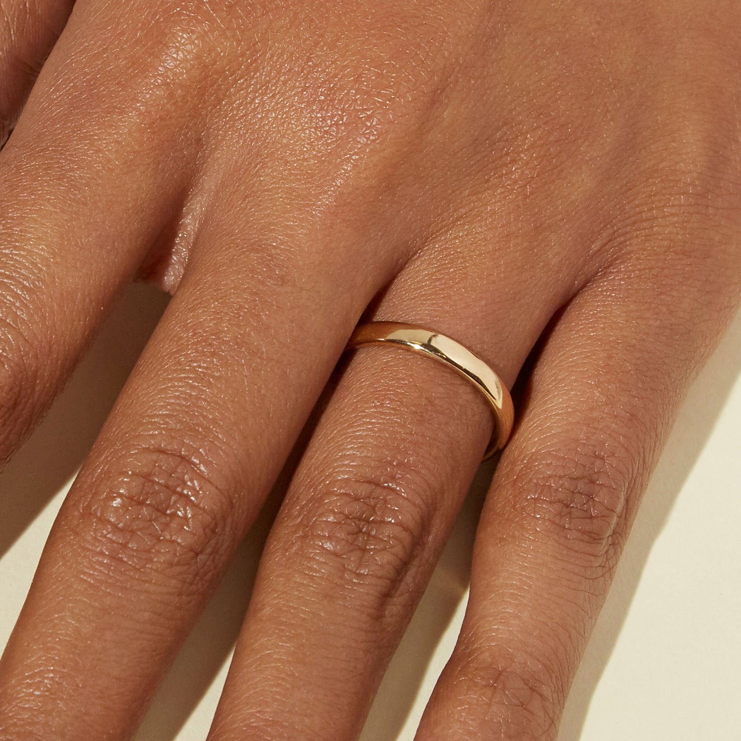 Simple Domed Band Ring in Silver Material