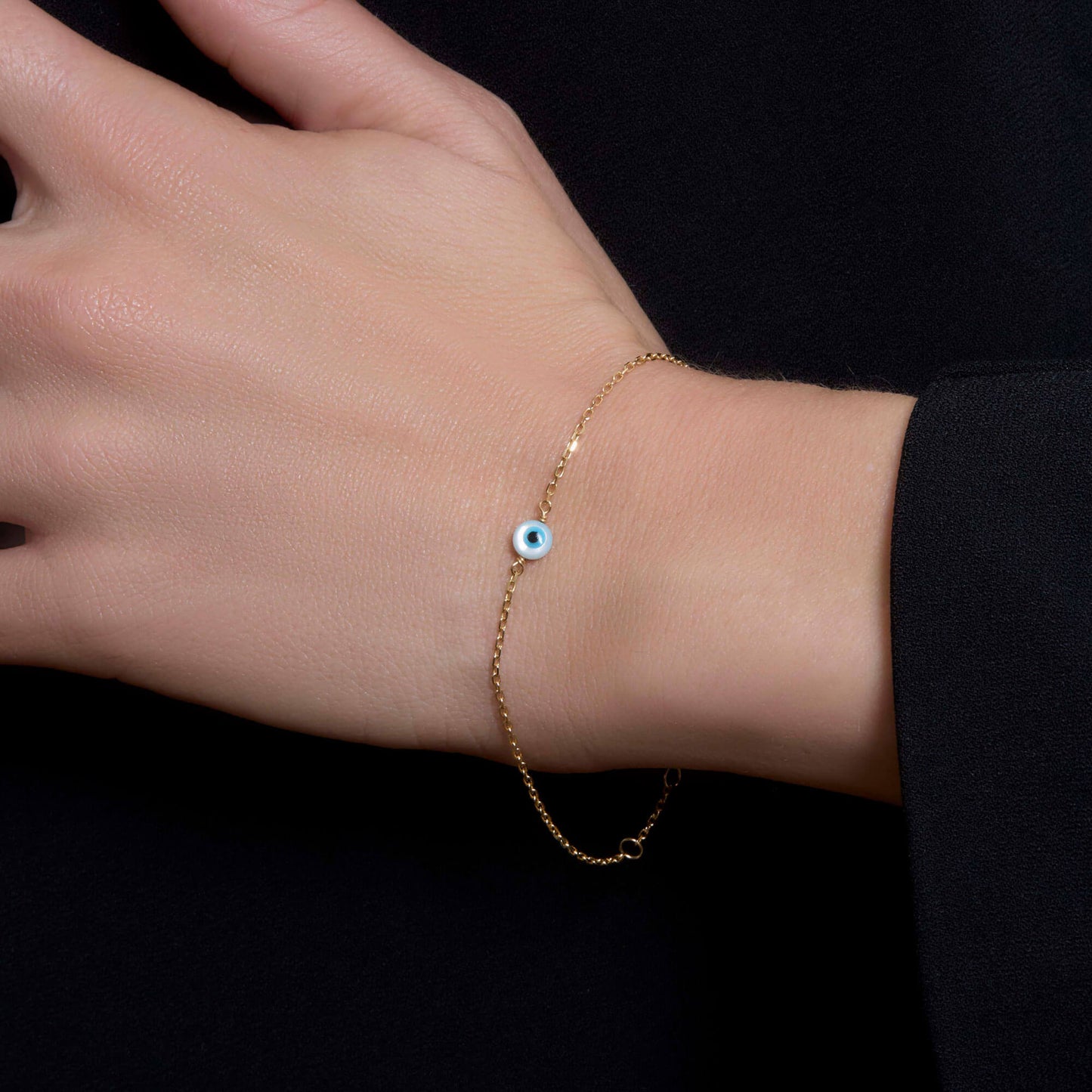 Protective Evil Eye Bracelet in Stylish Design