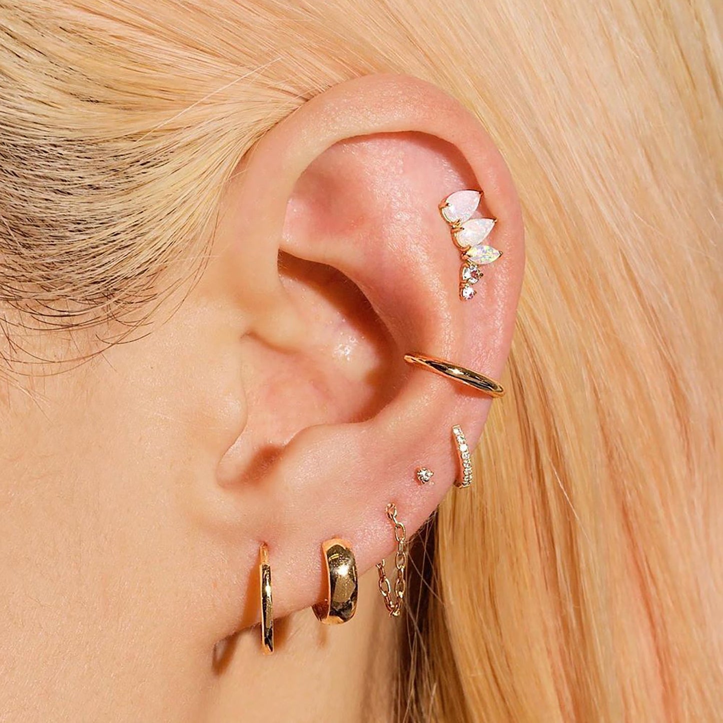 Stylish Fine Silver Ear Cuff Accessory