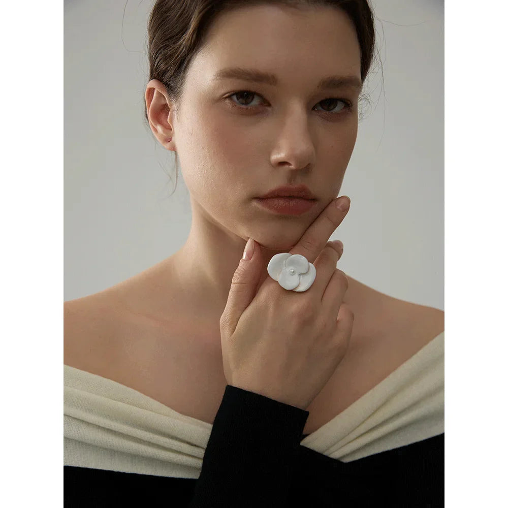 Enamel Flower Ring in White Color