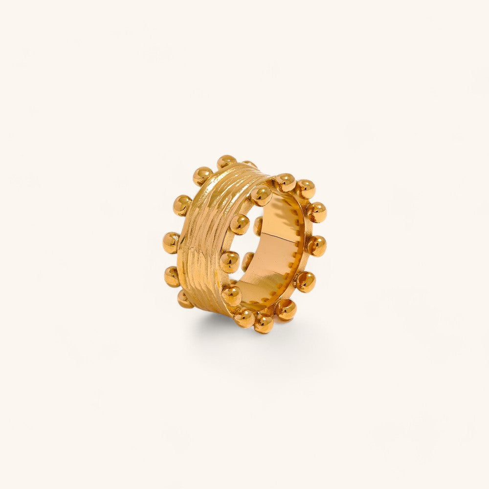 Wide Gold Statement Ring for Fashion Lovers