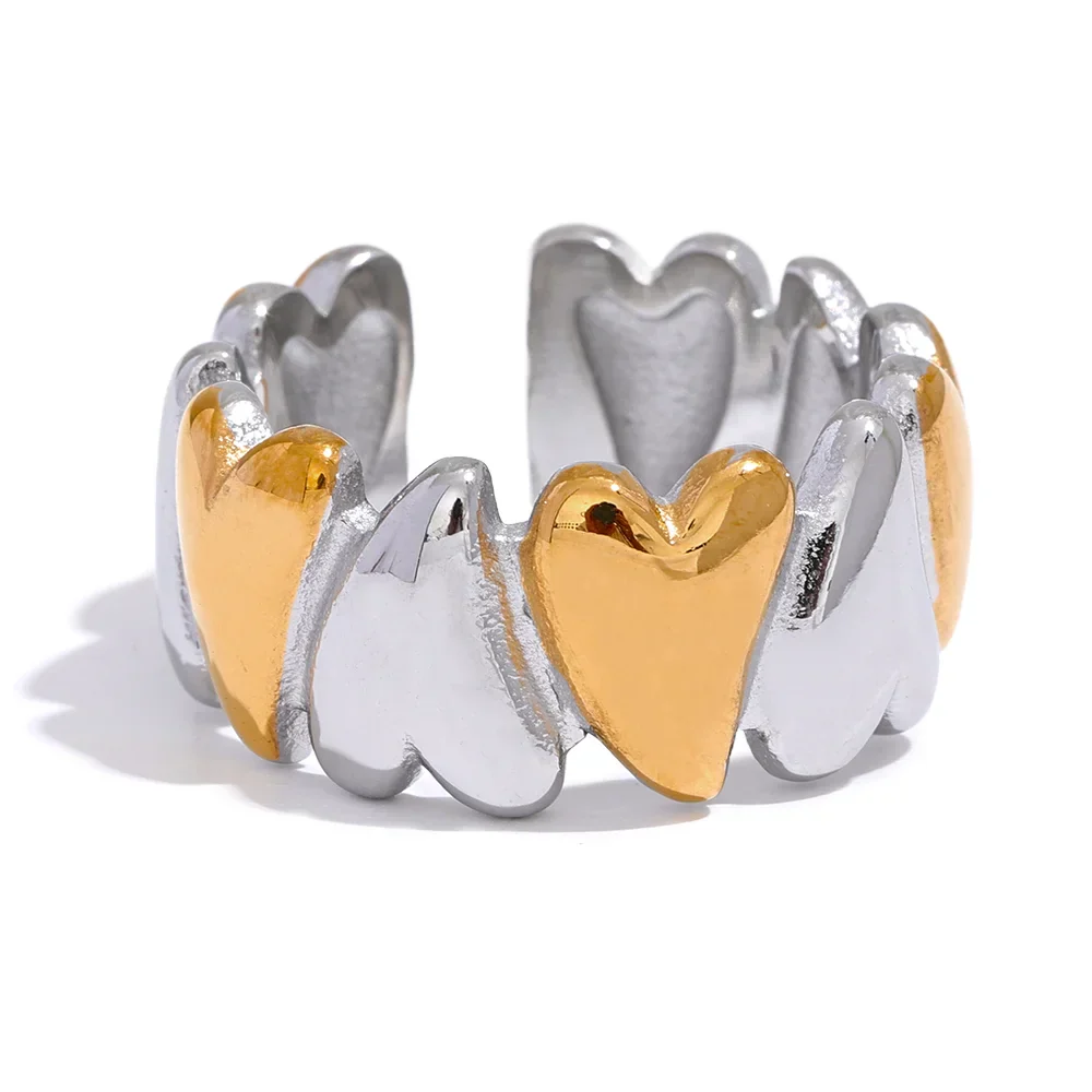 Elegant Gold Heart Open Ring Design