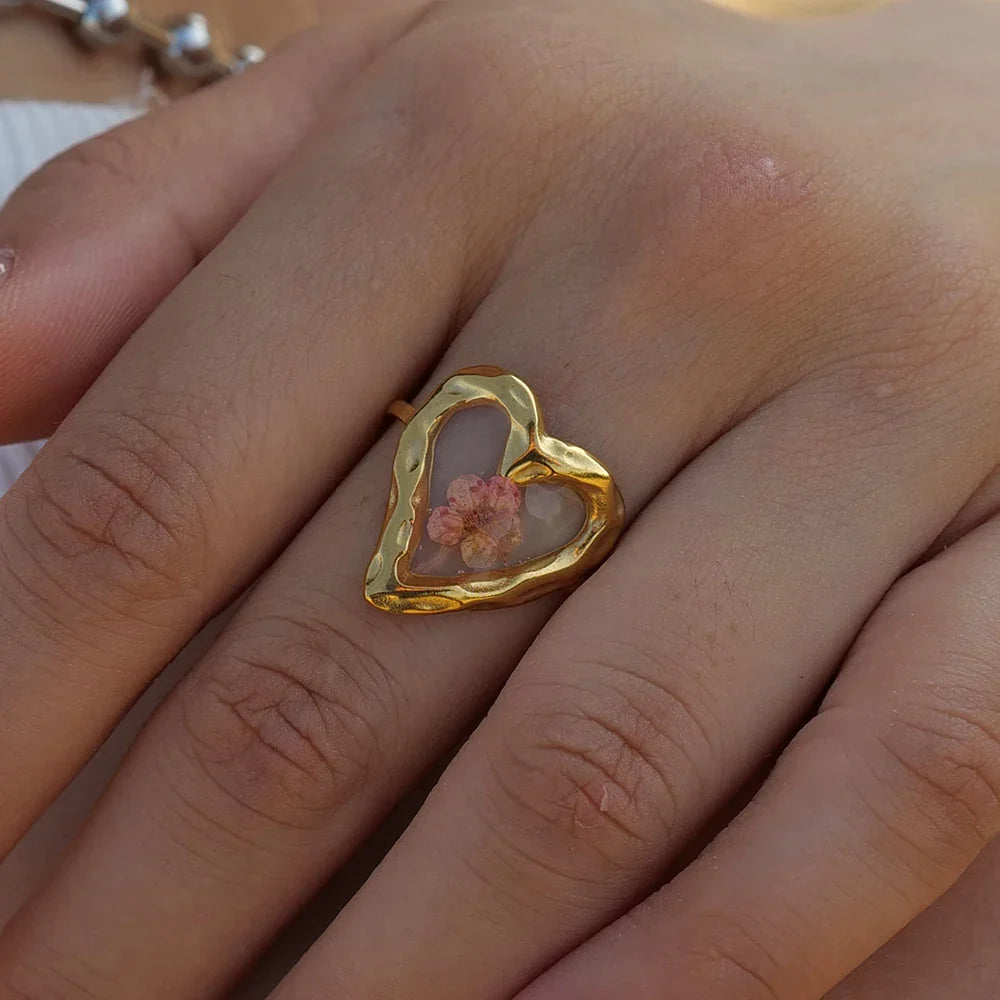 Gold Eternal Flower Design Ring