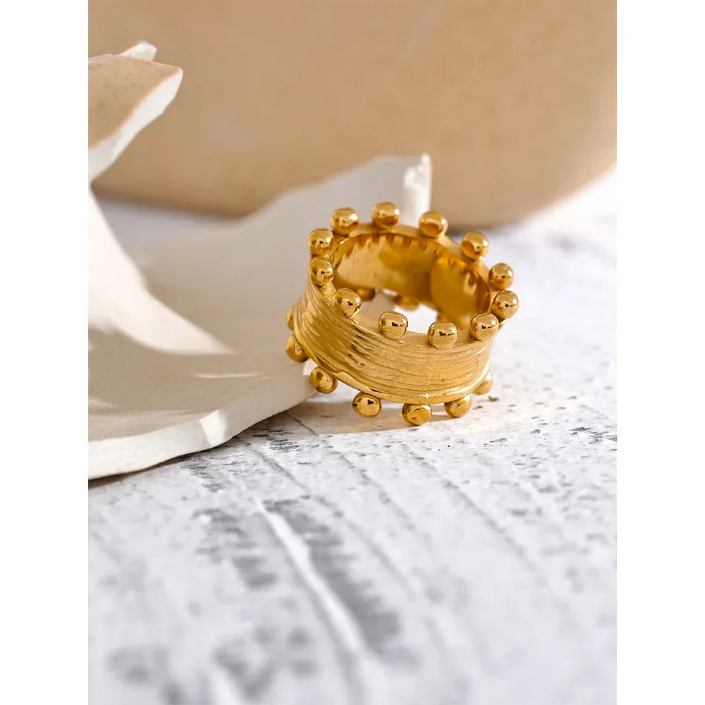 Wide Gold Statement Ring for Fashion Lovers