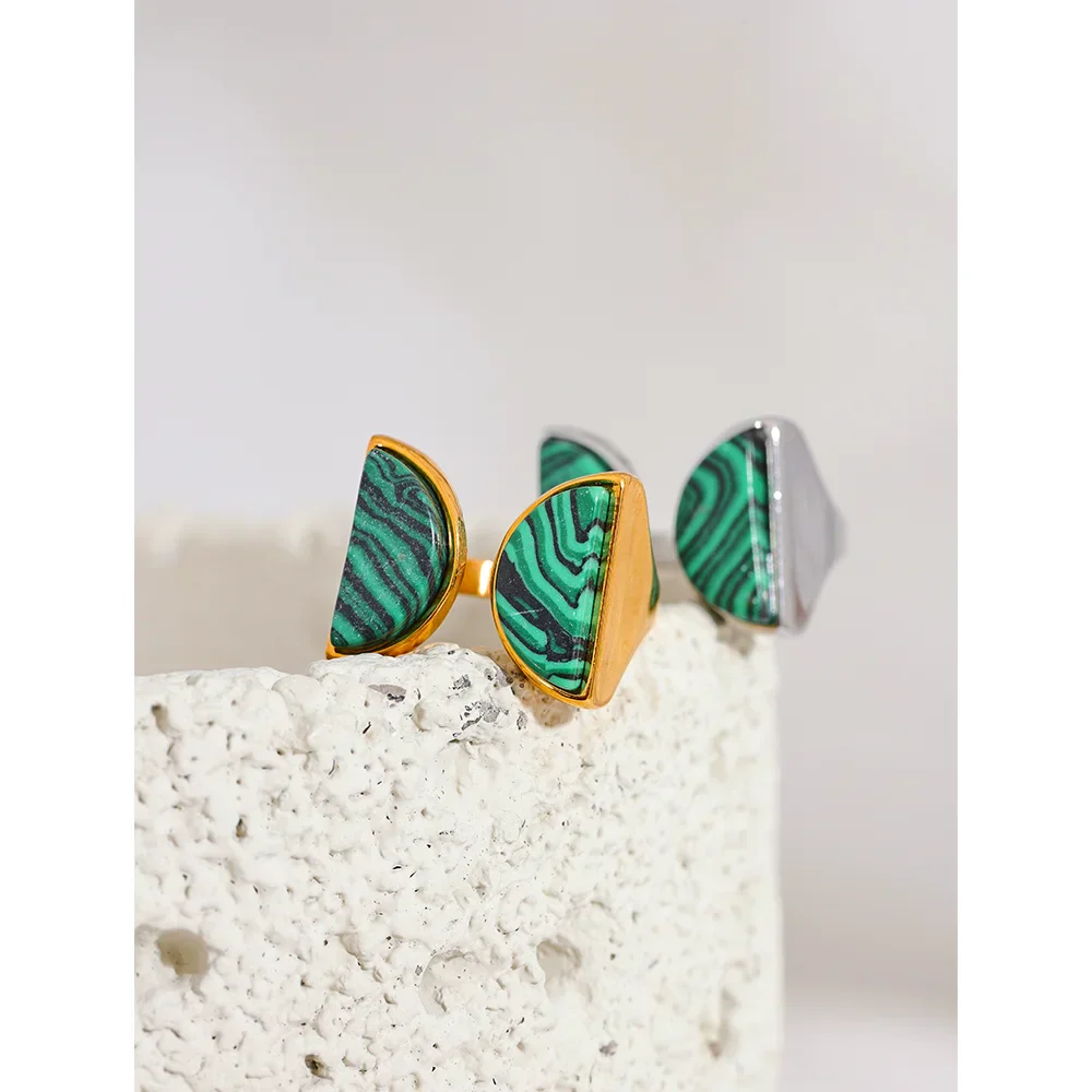 Stylish Wide Malachite Stone Ring for Women