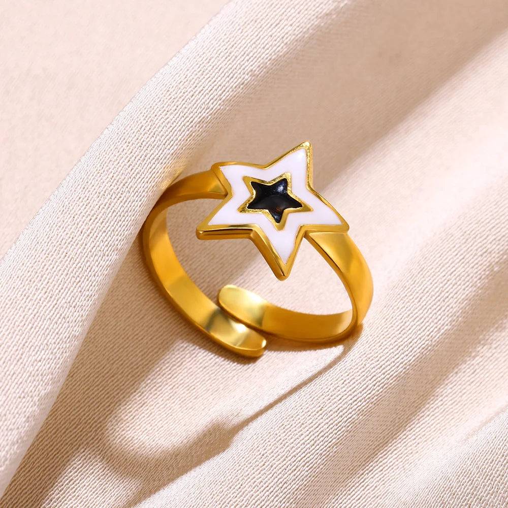 Gold Heart and Star Ring Design