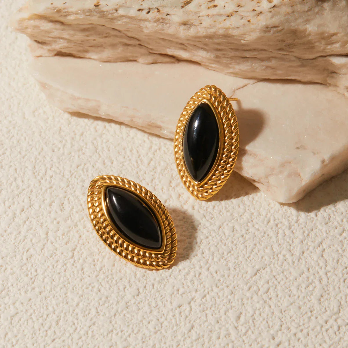 Vintage Geometric Stud Earrings with Onyx