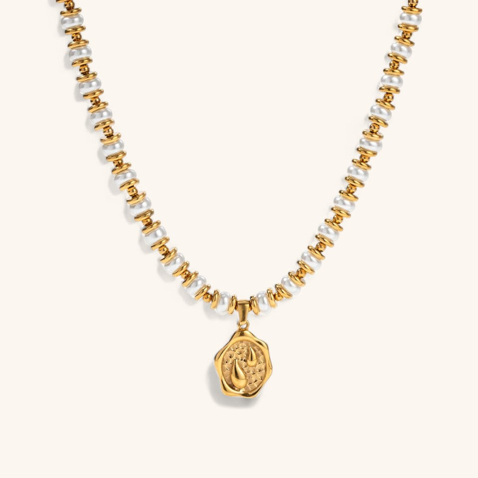 Vintage Gold Pendant Necklace for Women