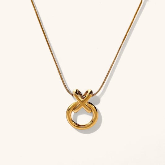 Hollow Design Gold Necklace for Everyday Wear