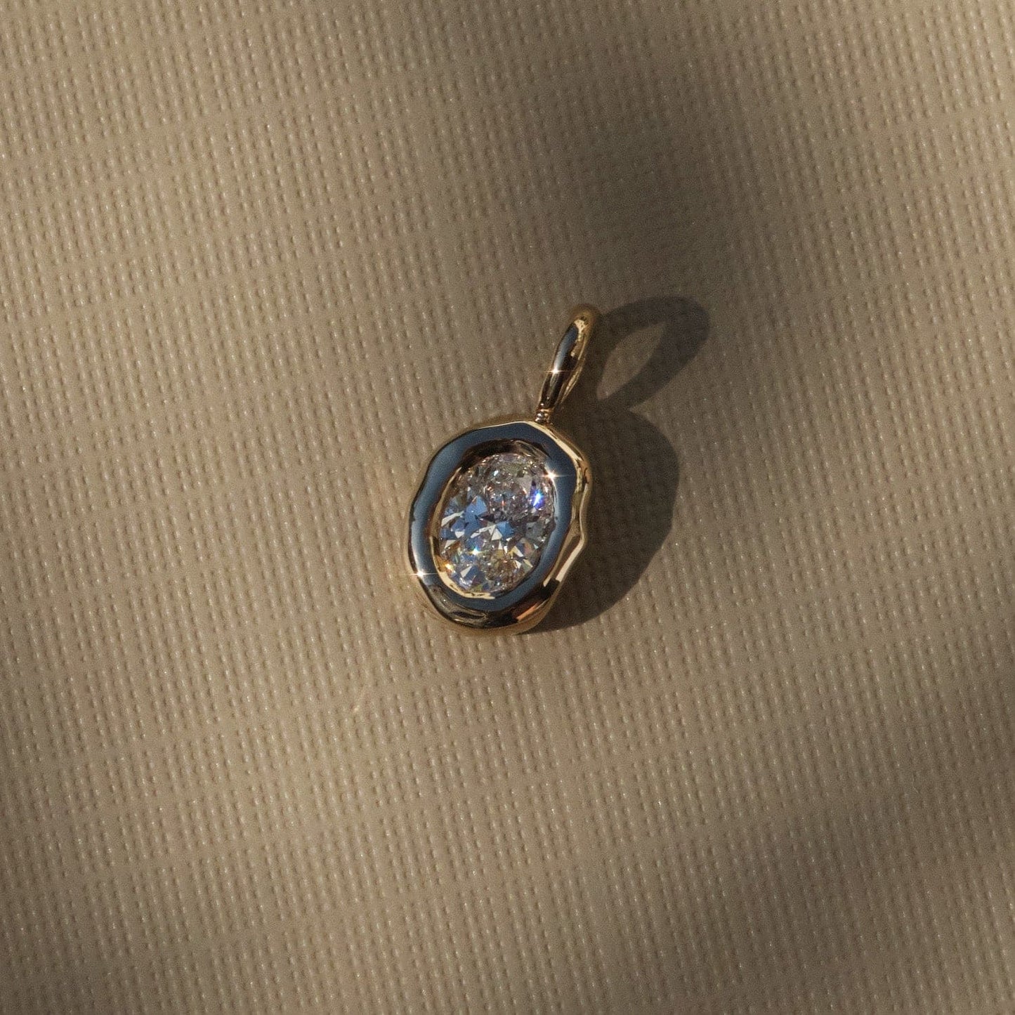 Diamond Molten Heirloom Pendant Necklace