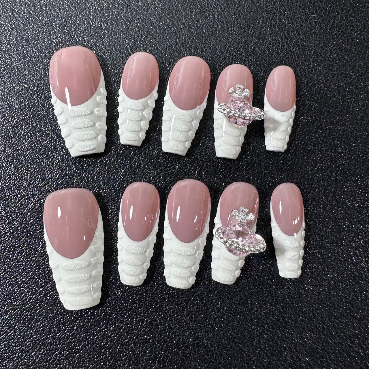 White French Tip Crocodile Print -Y015