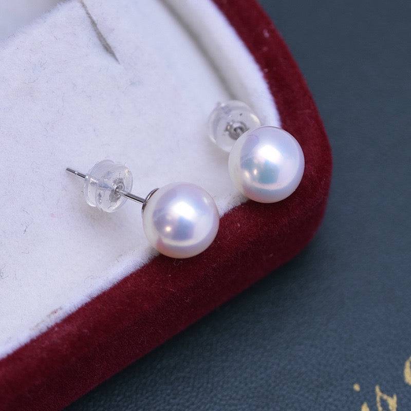 White Freshwater Round Pearl Stud Earrings