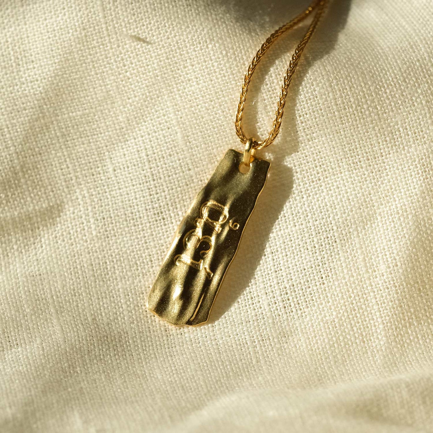 Ancient Talisman Necklace in Elegant Design