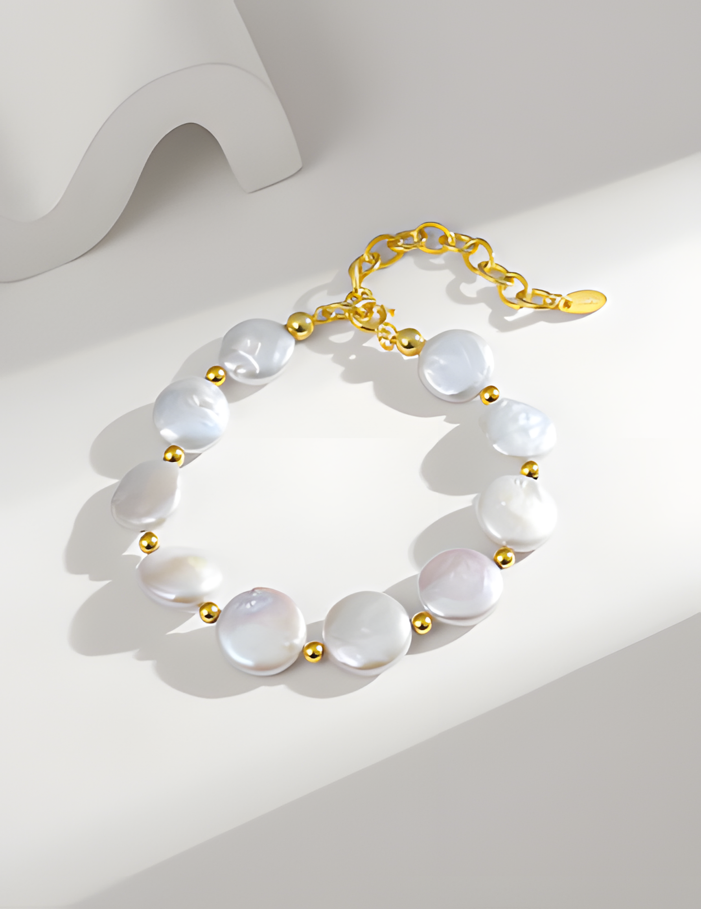 Baroque Pearl Bracelet with Lantern Beads