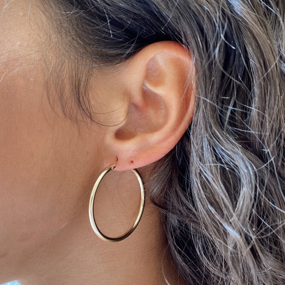 classic everyday hoop earrings