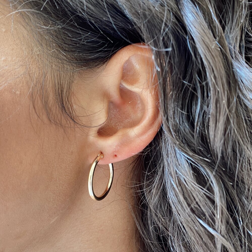 classic everyday hoop earrings