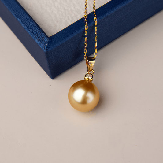 18K Gold South Sea Pearl Mary Pendant Necklace