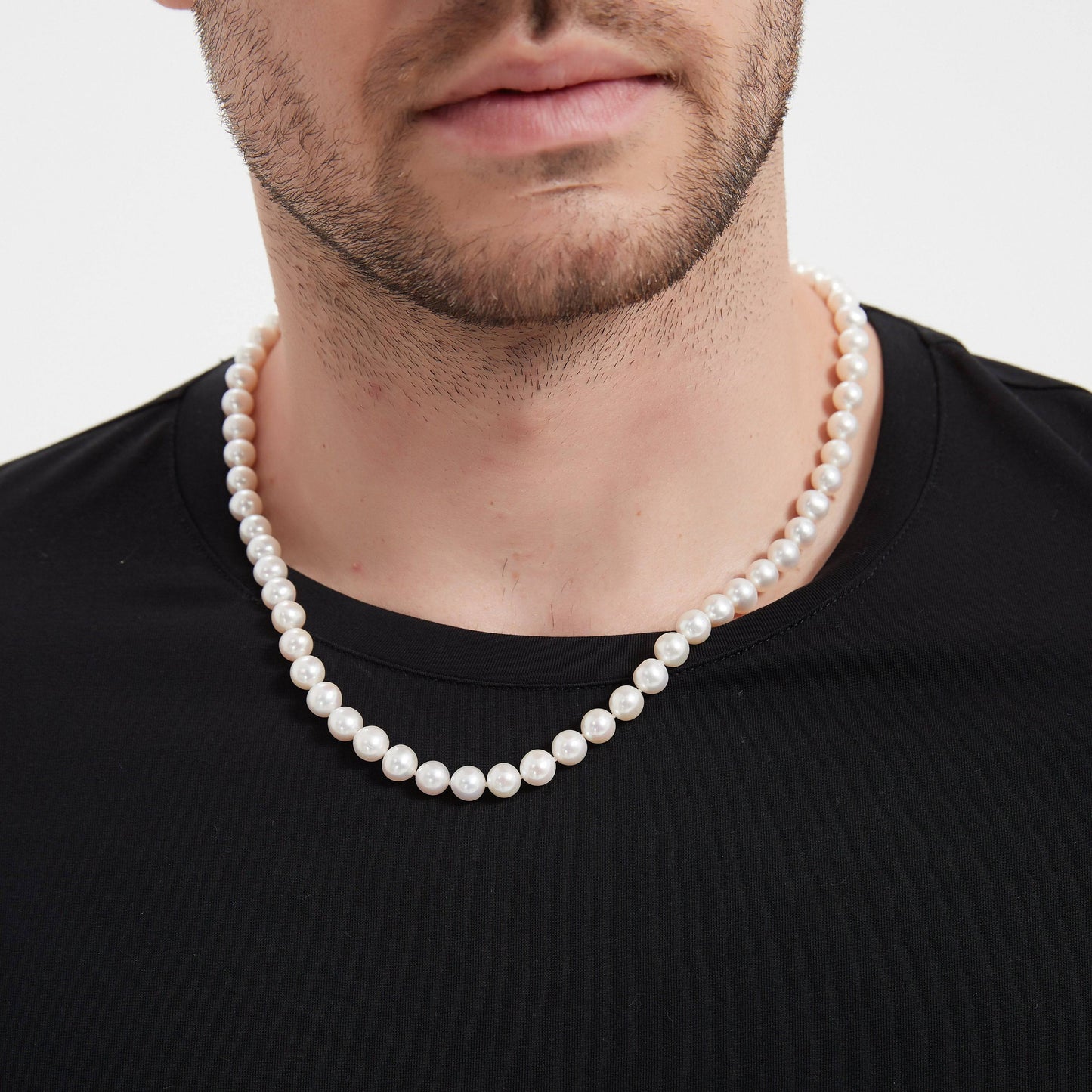 White Freshwater Pearl Necklace in 8-9mm Size