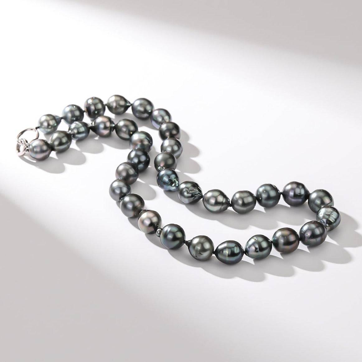 Baroque Pearl Strand Necklace in AA+ Quality