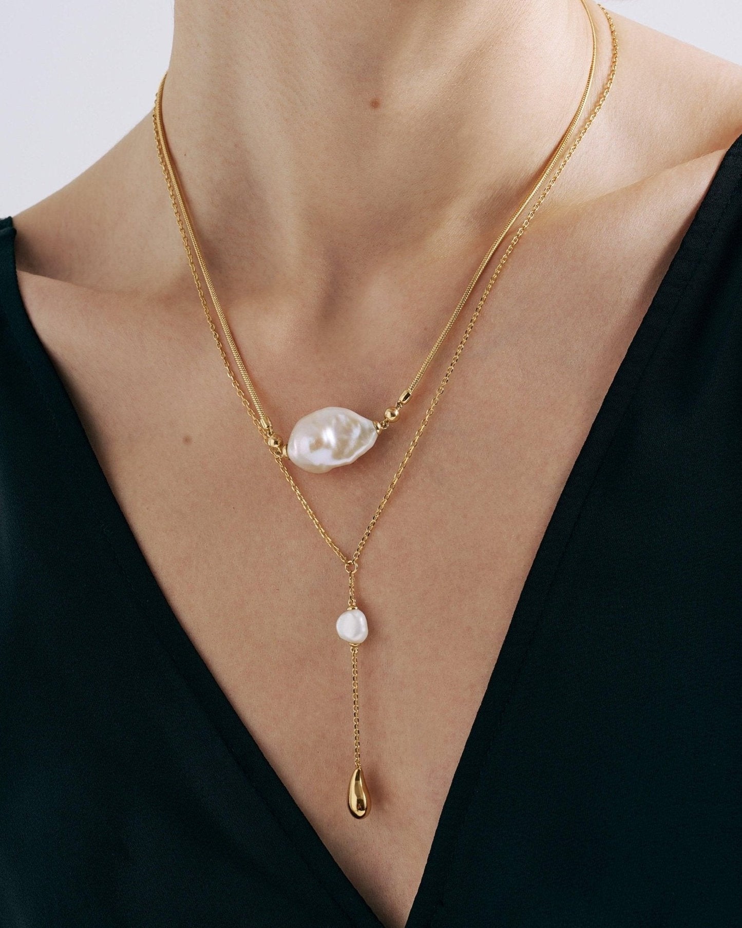 Baroque Pearl Layer Necklace in Elegant Style