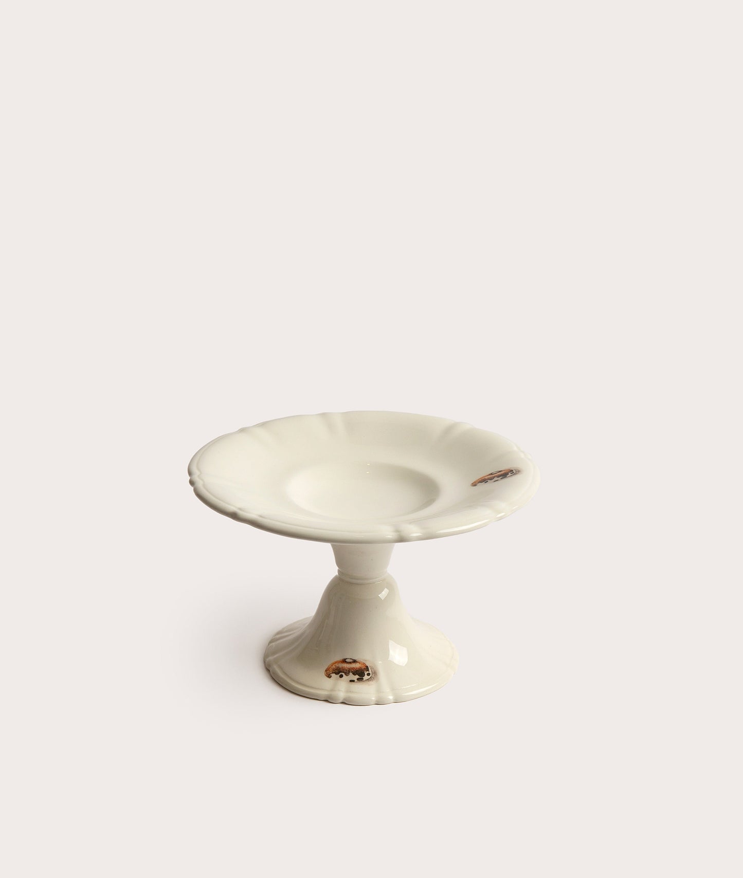 Bean Trompe L'oeil Decorative Stand