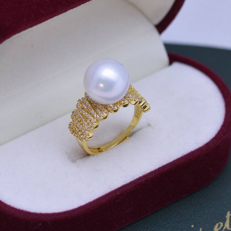 Wide Freshwater Pearl and CZ Ring in Silver