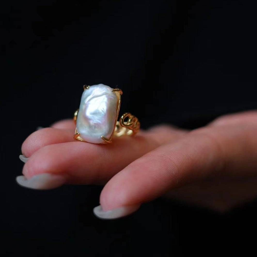 Adjustable Baroque Pearl Ring in Gold Vermeil